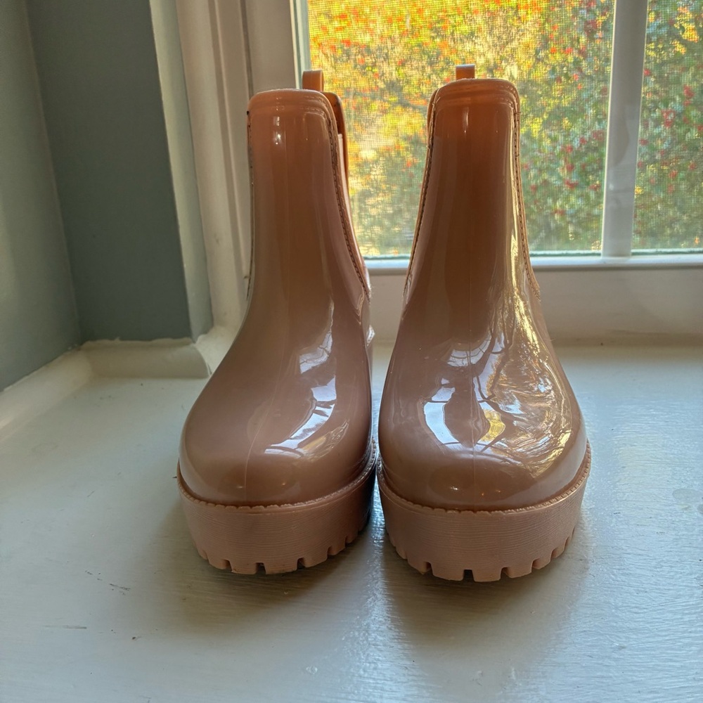 London Fog Women's Wembley Ankle Rain Boots Glossy Blush Pink Size 6 - Picture 6 of 8